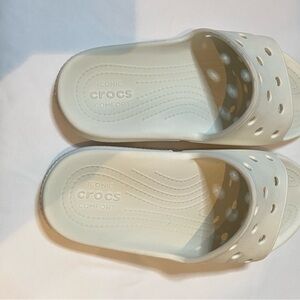 CROCS Women’s WhoteSlide Sandals